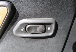 2014 Jeep Wrangler Unlimited - Image 38