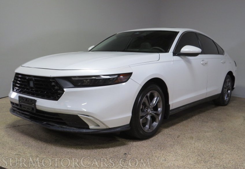 2023 Honda Accord - Image 3