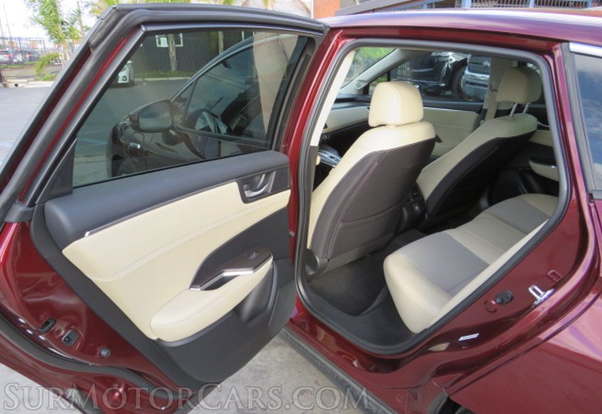 2018 Honda Clarity Plug-In Hybrid - Image 26