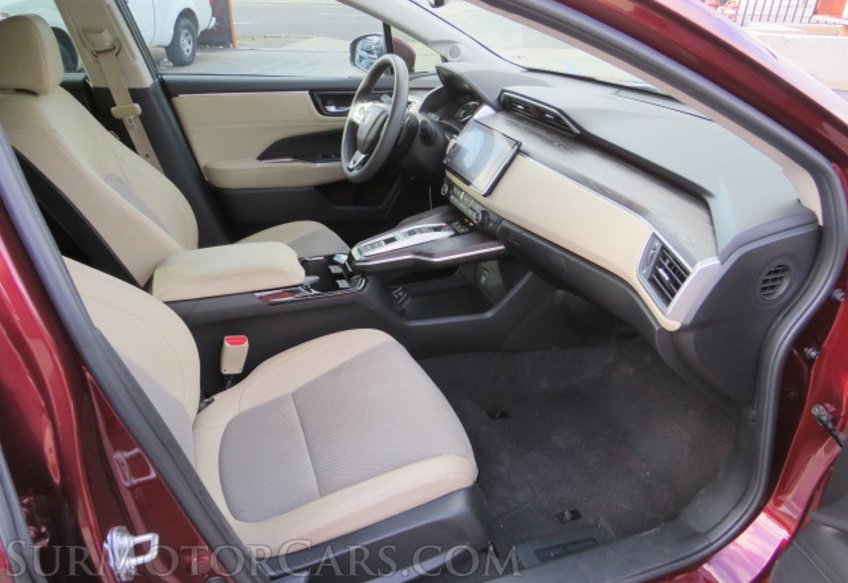 2018 Honda Clarity Plug-In Hybrid - Image 25