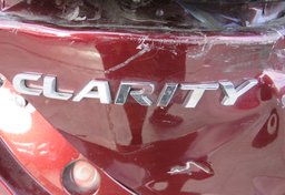 2018 Honda Clarity Plug-In Hybrid - Image 18