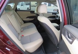 2018 Honda Clarity Plug-In Hybrid - Image 29