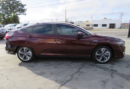 2018 Honda Clarity Plug-In Hybrid - Image 6