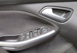 2013 Ford Focus - Image 34