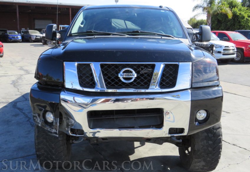 2012 Nissan Titan - Image 11