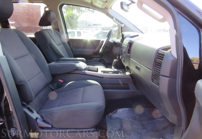 2012 Nissan Titan - Image 31