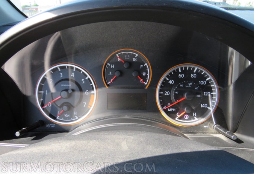 2012 Nissan Titan - Image 33
