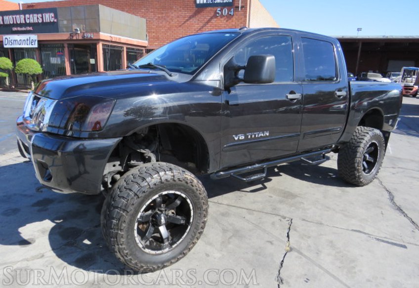 2012 Nissan Titan - Image 3
