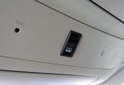 2012 Nissan Titan - Image 43