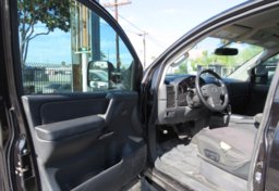 2012 Nissan Titan - Image 21
