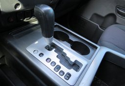 2012 Nissan Titan - Image 44