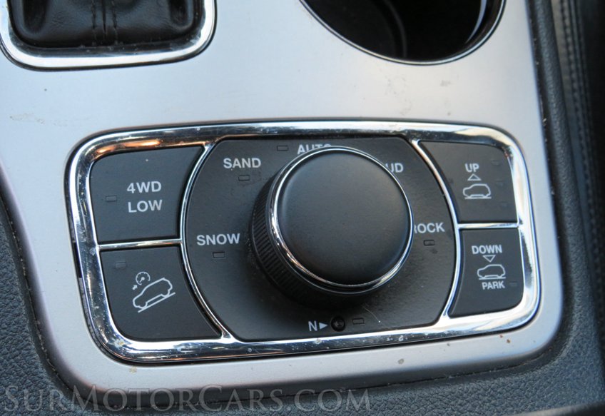 2019 Jeep Grand Cherokee - Image 37