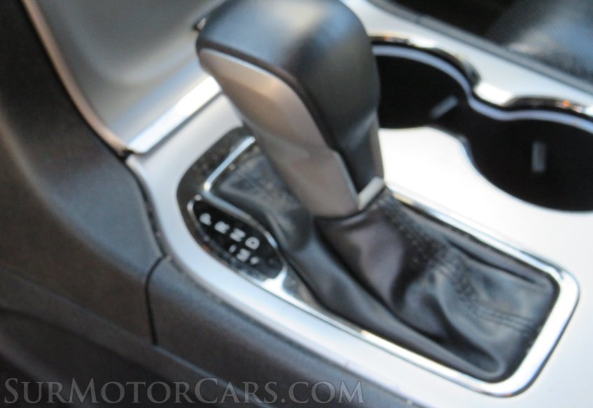 2019 Jeep Grand Cherokee - Image 42