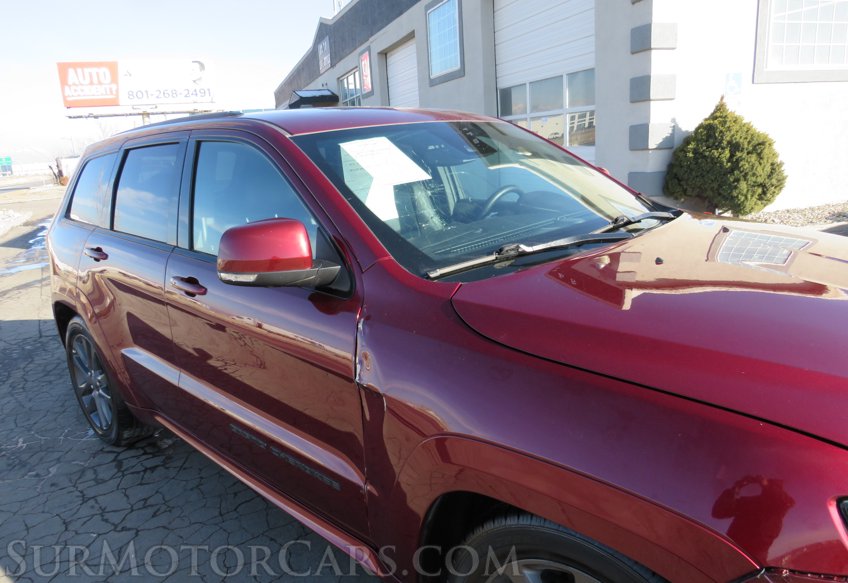 2019 Jeep Grand Cherokee - Image 12