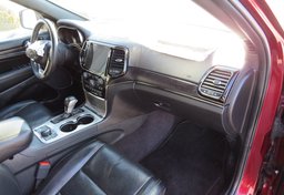 2019 Jeep Grand Cherokee - Image 23