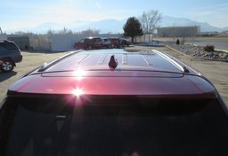 2019 Jeep Grand Cherokee - Image 15