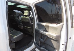 2017 Ford F-150 - Image 29