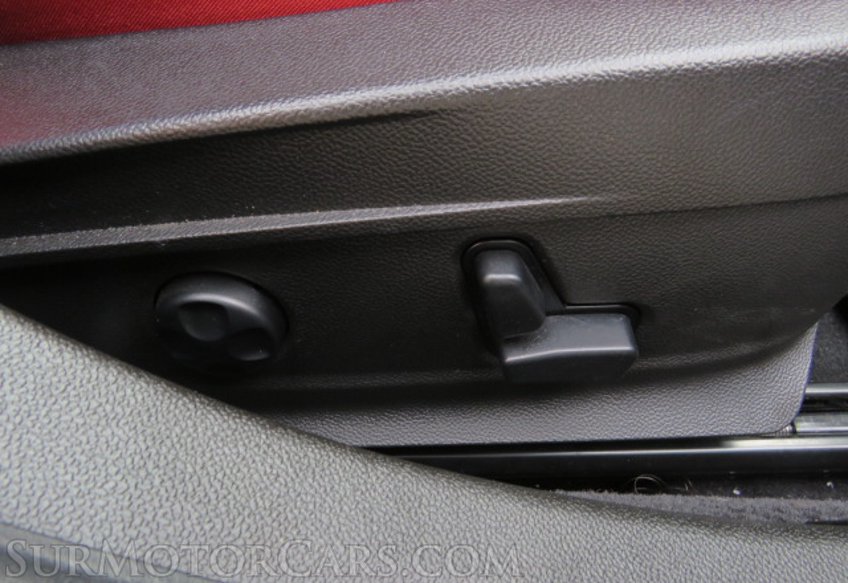 2018 Alfa Romeo Giulia - Image 39