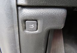 2018 Alfa Romeo Giulia - Image 50