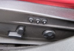 2018 Alfa Romeo Giulia - Image 52