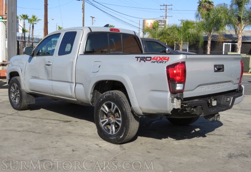 2018 Toyota Tacoma - Image 8