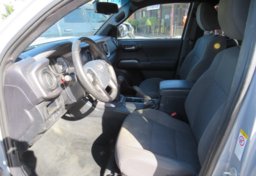 2018 Toyota Tacoma - Image 29