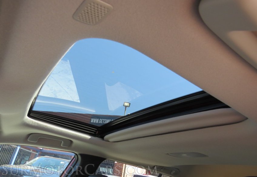 2022 Toyota Corolla Cross - Image 18