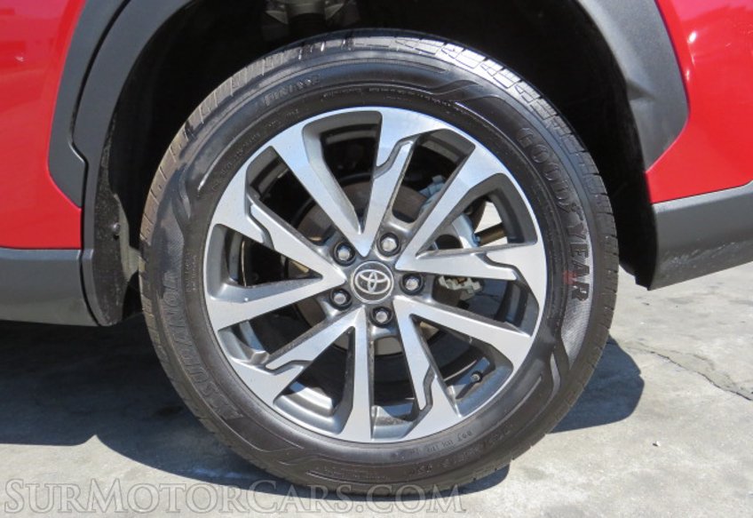 2022 Toyota Corolla Cross - Image 11