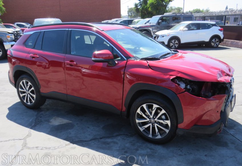 2022 Toyota Corolla Cross - Image 2