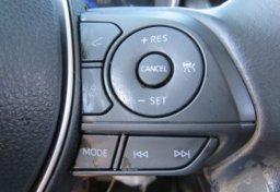 2022 Toyota Corolla Cross - Image 40