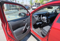 2022 Toyota Corolla Cross - Image 21