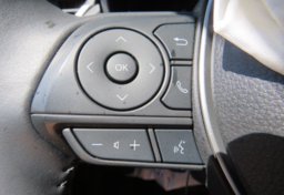 2022 Toyota Corolla Cross - Image 41