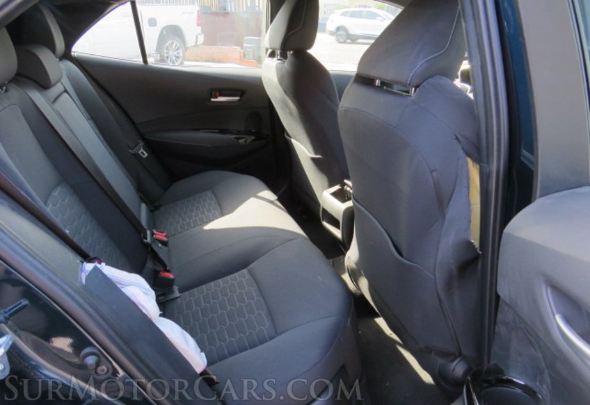 2022 Toyota Corolla Hatchback - Image 30