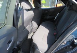 2022 Toyota Corolla Hatchback - Image 31