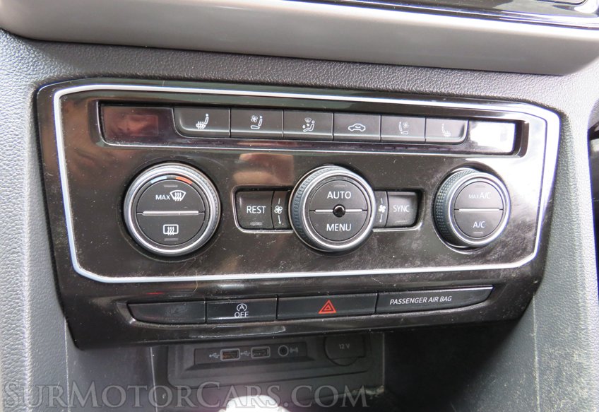 2021 Volkswagen Atlas - Image 40