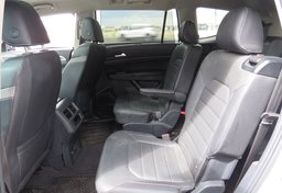 2021 Volkswagen Atlas - Image 26