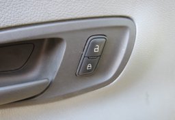 2017 Ford Transit Van - Image 33