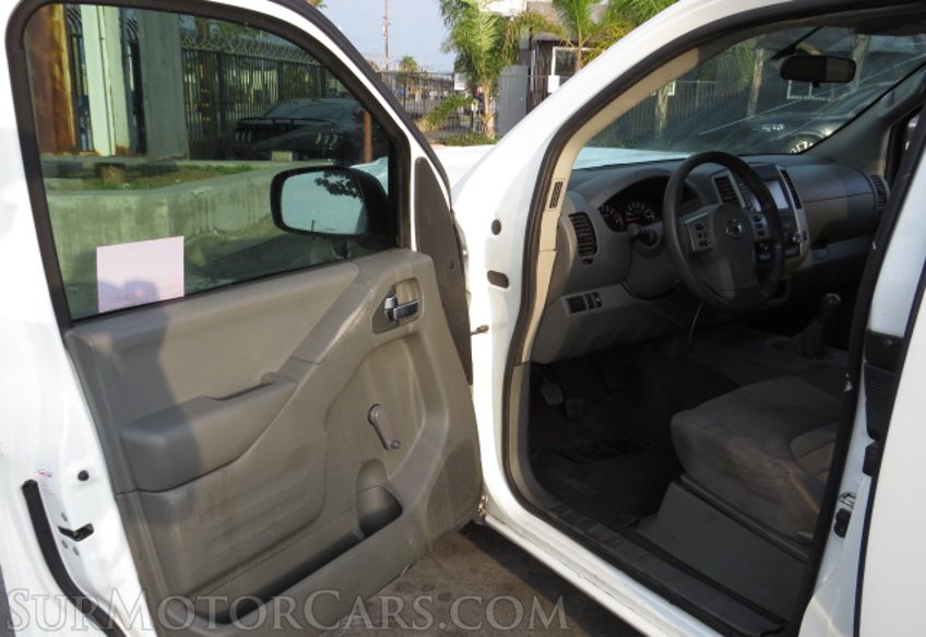 2019 Nissan Frontier - Image 18