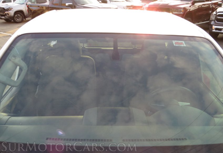 2019 Nissan Frontier - Image 15