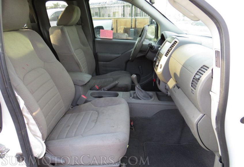 2019 Nissan Frontier - Image 23