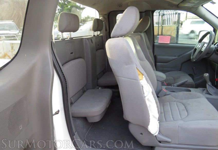 2019 Nissan Frontier - Image 27