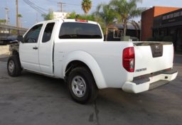 2019 Nissan Frontier - Image 8