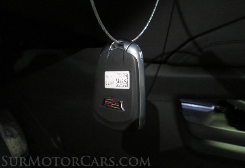 2021 Cadillac XT5 - Image 40