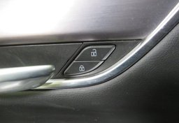 2021 Cadillac XT5 - Image 46