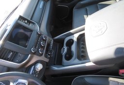 2020 Ram 1500 - Image 38