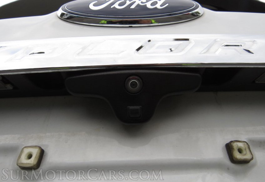 2019 Ford Explorer - Image 11