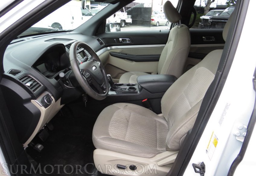 2019 Ford Explorer - Image 18