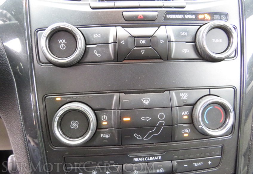 2019 Ford Explorer - Image 31