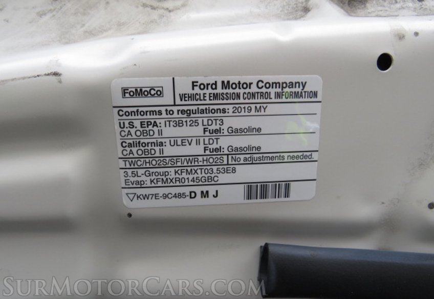 2019 Ford Explorer - Image 40