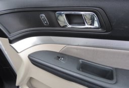 2019 Ford Explorer - Image 37